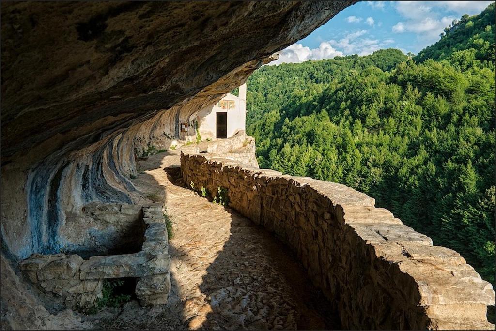 Azienda Agrituristica La Torretta Tocco da Casauria Exteriér fotografie